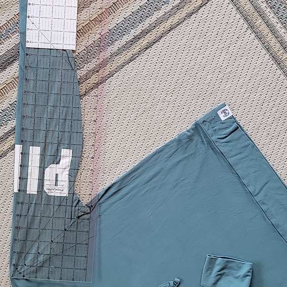 Pink- Victoria Secret Hoodie - Picture 7 of 8